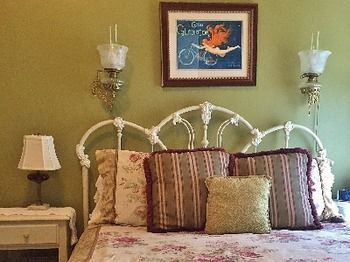 Inn At The Canal Bed & Breakfast Chesapeake City ภายนอก รูปภาพ